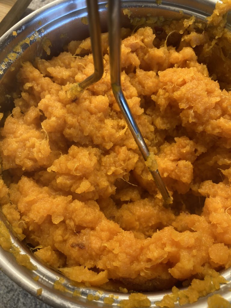 Süsskartoffeln gestampft