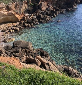 Südlicht - Wochenkalender 2026 - Beispielbild Meer und Steine