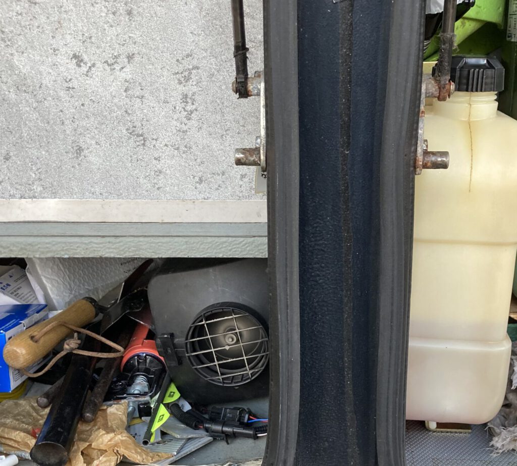 Diesel Luftheizung und Heizöltank